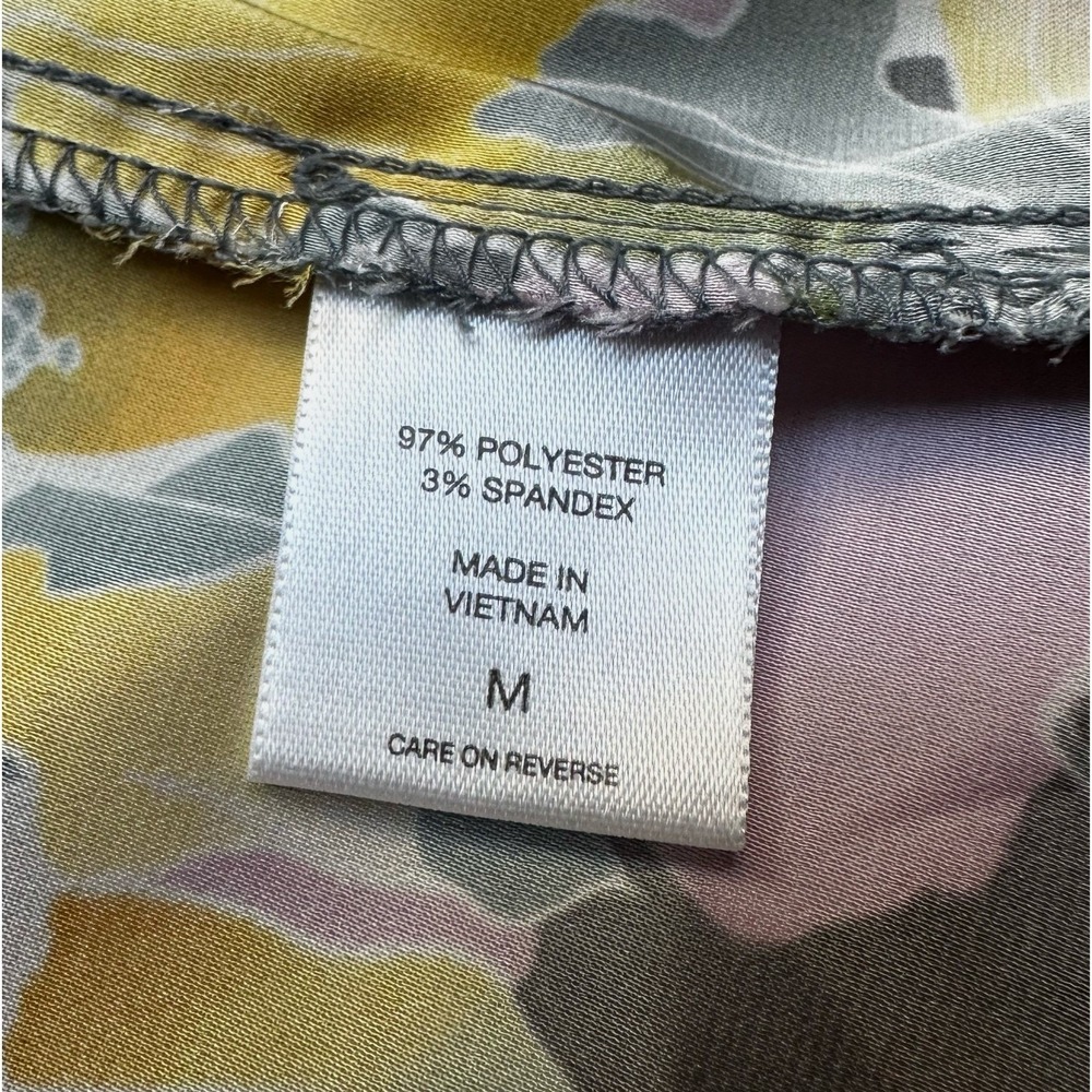 NY&Co 7th Avenue Blouse Womens Medium‎ Floral Short Sleeve Back Zip Grey Yellow - Picture 5 of 13